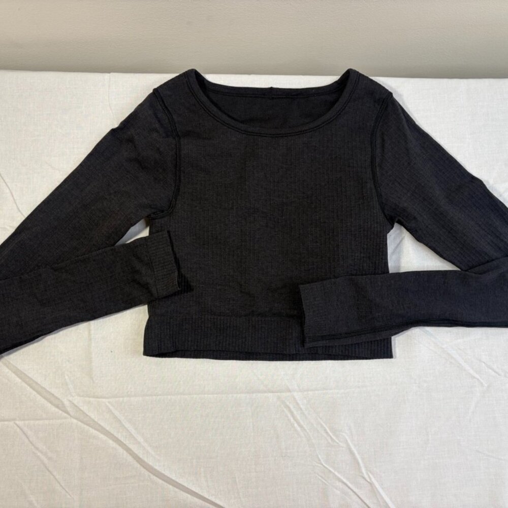 Women's lululemon Ebb to Street Long Sleeve Ribbed Cropped Shirt Black size 2